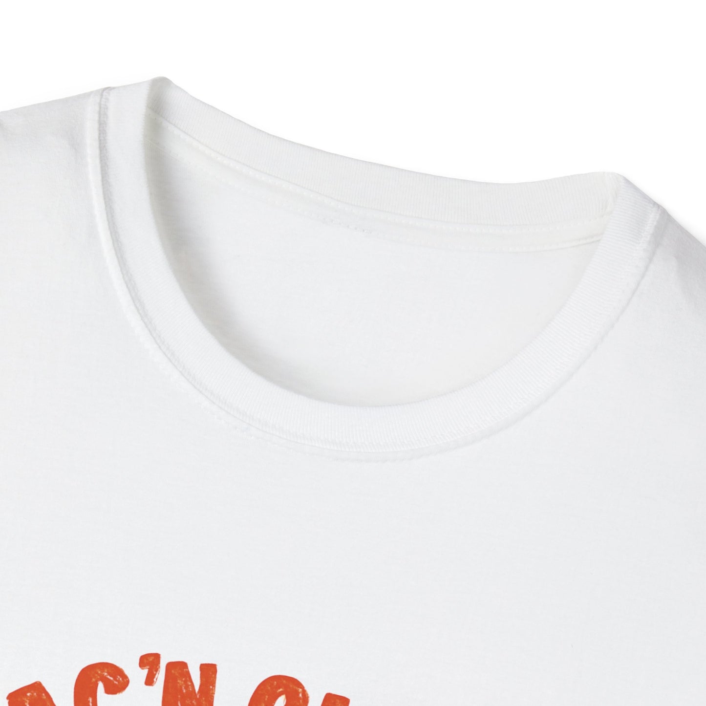 Mac 'n Cheese Mama T-Shirt, Unisex Graphic Tee for Food Lovers, Cute Gift for Moms, Casual Wear, Foodie Appreciation