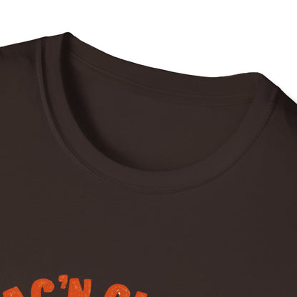Mac 'n Cheese Mama T-Shirt, Unisex Graphic Tee for Food Lovers, Cute Gift for Moms, Casual Wear, Foodie Appreciation